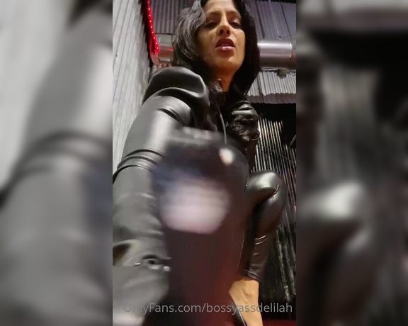 Bossy Ass Delilah aka Bossyassdelilah OnlyFans - Strong and Captivating LATINA IN FULL LEATHER, get on you knees and get ready to drool all over your