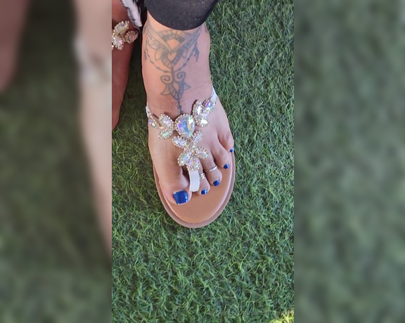 Meryann aka Solesqueenrd OnlyFans - New sandals a Christmas  I love