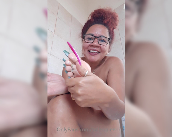 Meryann aka Solesqueenrd OnlyFans - Now lets play in this way guys if I get more than 50 like in this post I go to post the full video