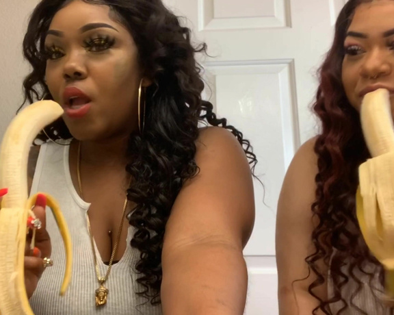 Goddess Yanna aka Solesofyanna OnlyFans - Banana Challenge