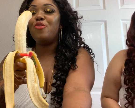 Goddess Yanna aka Solesofyanna OnlyFans - Banana Challenge