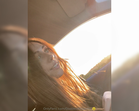 Madeleine aka Goddessgigantic OnlyFans - Your much awaited nylon stockings car video is here Get into the passenger seat to enjoy the vi 1