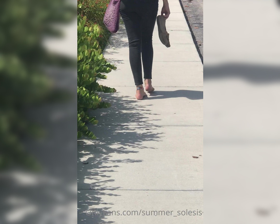 Summer Solesis aka Summer_solesis OnlyFans - Side street bare footin