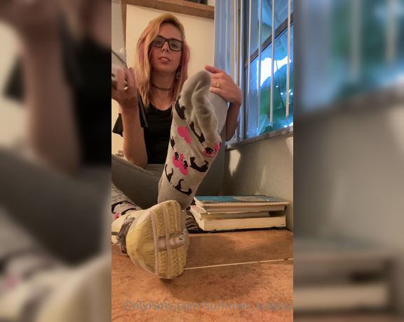 Summer Solesis aka Summer_solesis OnlyFans - Some sweaty socks that may or may not be covered in spit