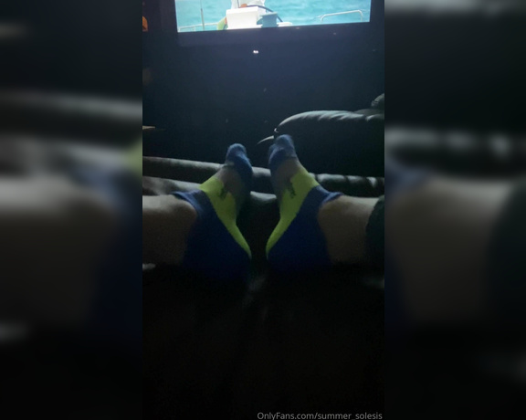 Summer Solesis aka Summer_solesis OnlyFans - Pov you ask me to come over to watch a movie and I get comfortable