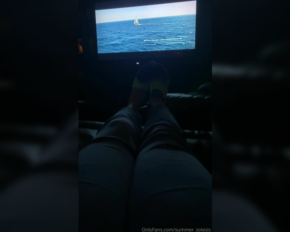 Summer Solesis aka Summer_solesis OnlyFans - Pov you ask me to come over to watch a movie and I get comfortable