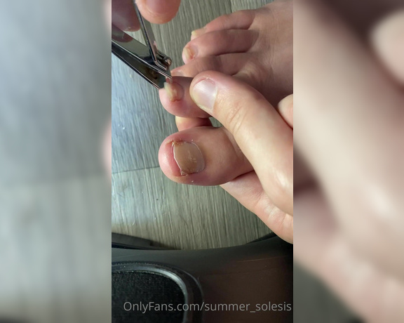 Summer Solesis aka Summer_solesis OnlyFans - Toenail trimming