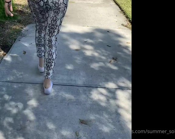 Summer Solesis aka Summer_solesis OnlyFans - Went for a walk to mail off some socks )