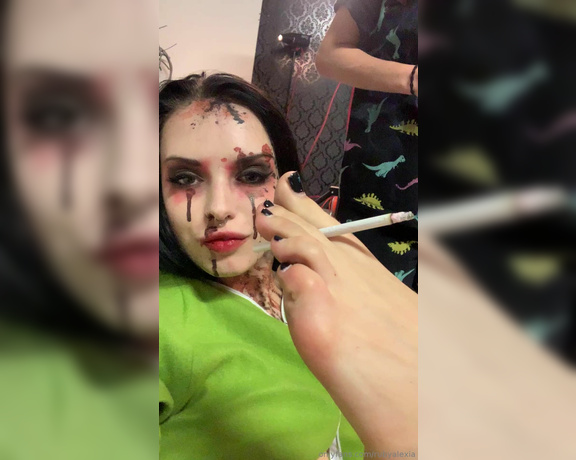 Miss Ruby Alexia aka Rubyalexia OnlyFans - Self smoking with my toes dressed as a bloody alien, then feeding the cigarette to Ivana, who is dre