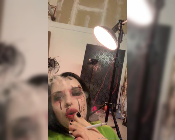 Miss Ruby Alexia aka Rubyalexia OnlyFans - Self smoking with my toes dressed as a bloody alien, then feeding the cigarette to Ivana, who is dre