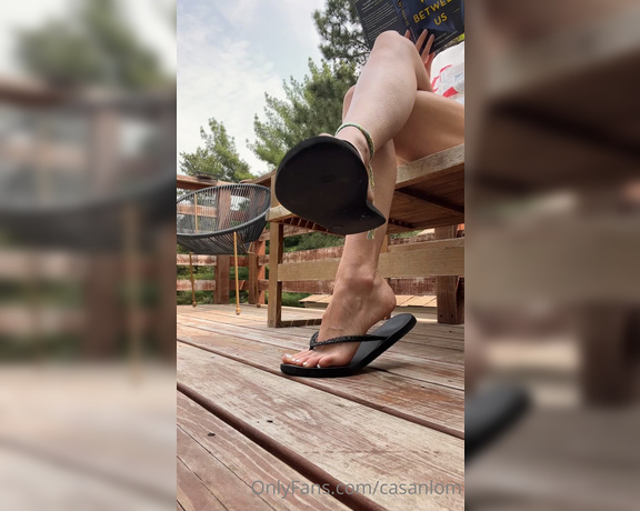 Casanlom aka Casanlom OnlyFans - Reading and playing with my flip flops You love when I do this!