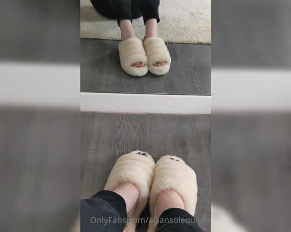 Asian Sole Queen aka Asiansolequeen OnlyFans - Who likes toe wiggles in some cozy slippers Make sure to wait till the very end