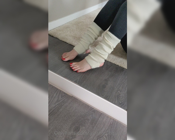 Asian Sole Queen aka Asiansolequeen OnlyFans - Milking with my pretty red toes today Available for Skype and chat sessions for the rest of the