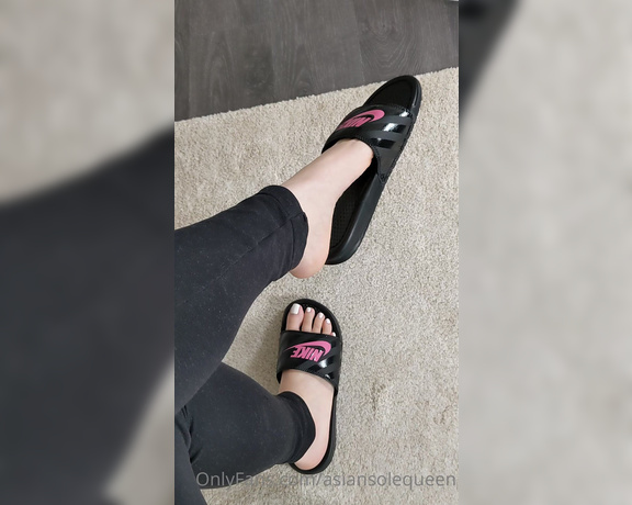 Asian Sole Queen aka Asiansolequeen OnlyFans - Available for Skype sessions and chat sessions now and for the rest of the day customs and premade