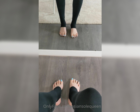 Asian Sole Queen aka Asiansolequeen OnlyFans - Anyone a fan of stirrups leggings here Dont hesitate to dm me for vid calls, chat sessions and