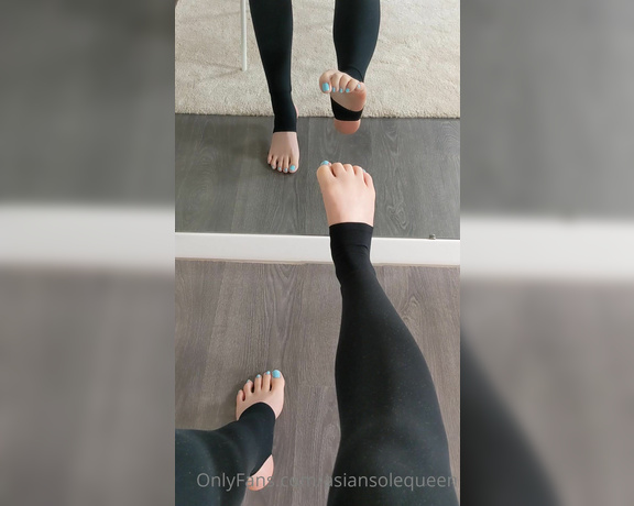 Asian Sole Queen aka Asiansolequeen OnlyFans - Anyone a fan of stirrups leggings here Dont hesitate to dm me for vid calls, chat sessions and