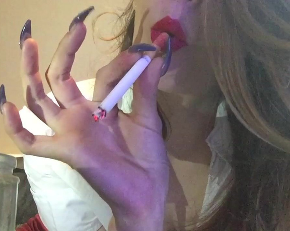 Goddess Anna aka Goddessanna OnlyFans - Smell My smoke slavebitch, become My ashtray