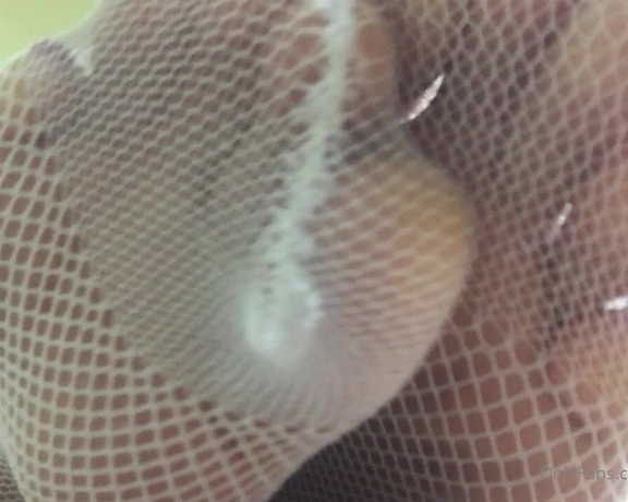 Goddess Anna aka Goddessanna OnlyFans - VIDEO 313 Morning fansMy feet in white fishnet stockings rule your world, get the poppers out