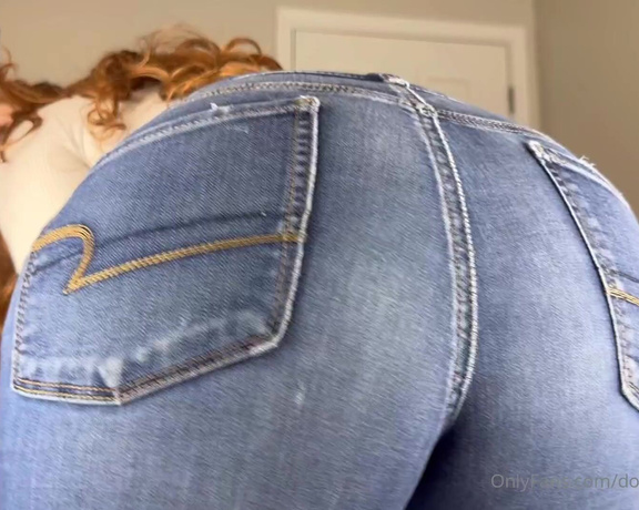 Goddess Gabrielle aka Dommiemommyy OnlyFans - This POV pegging video just hit your inbox for $9