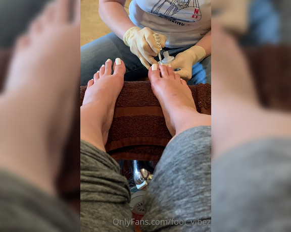 Natasha Vibez aka Foot_vibez OnlyFans - Before & during my pedi New pedicure pictures uploaded and I love it this is just the base col 2