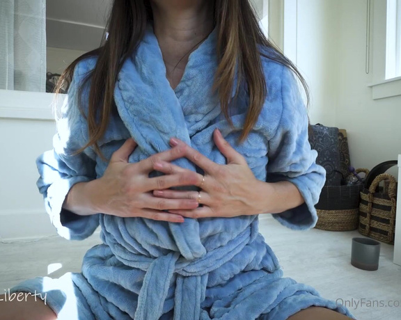 Stella Liberty aka Stella_liberty OnlyFans - Full length video upload day! Ugg Rug JOI! Welcome to my all time favorite immersive fetish fantasy