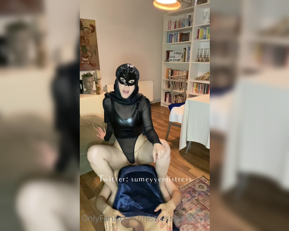 Mistress Sümeyye aka Mistresssumeyye OnlyFans - Facesitting video