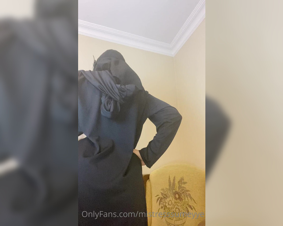 Mistress Sümeyye aka Mistresssumeyye OnlyFans - Farting video for you