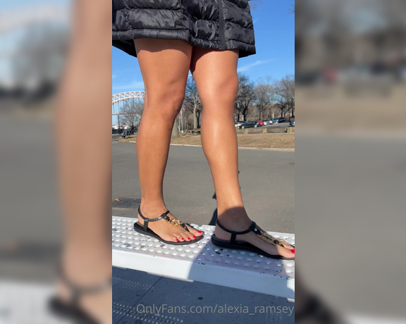 Alexia Ramsey aka Alexia_ramsey OnlyFans - Public foot teasing in the park cold as hell! Sorry been MIA had to go away for work but I’m back