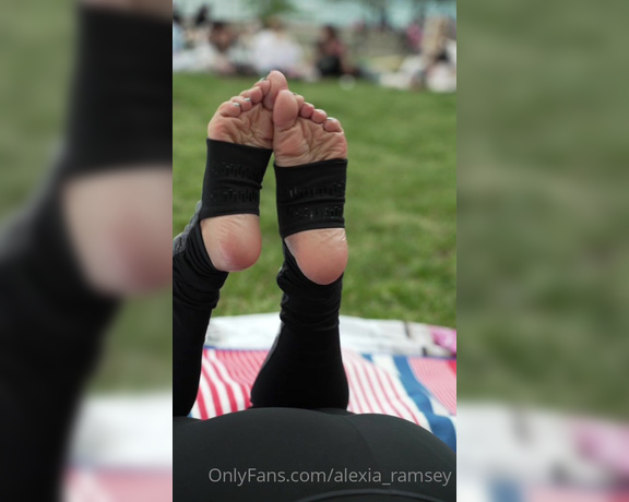 Alexia Ramsey aka Alexia_ramsey OnlyFans - Some after workout public feet is stirrups My Pedi is basically gone! See the last part of the vide