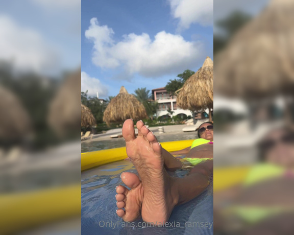 Alexia Ramsey aka Alexia_ramsey OnlyFans - A Compilation of my white pedi (thanks to an amazing sponsor) and wrinkled soles here in curaao