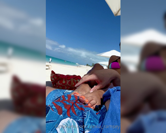 Alexia Ramsey aka Alexia_ramsey OnlyFans - Early TBT (Post originally rem0ved by 0f) Having a little fun on the beach when we went to Turks &