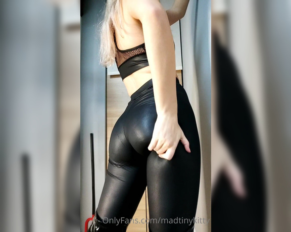 Madtinykitty OnlyFans - Do I have any leather leggings enthusiast here I love how they look on my perfect ass + that camel 6