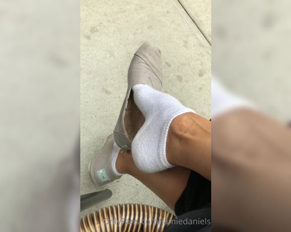 Jamie Daniels aka Jamiedaniels OnlyFans - Here is a little sweaty feet action on the streets while I was waiting for Goddess Dee and Team 17 1