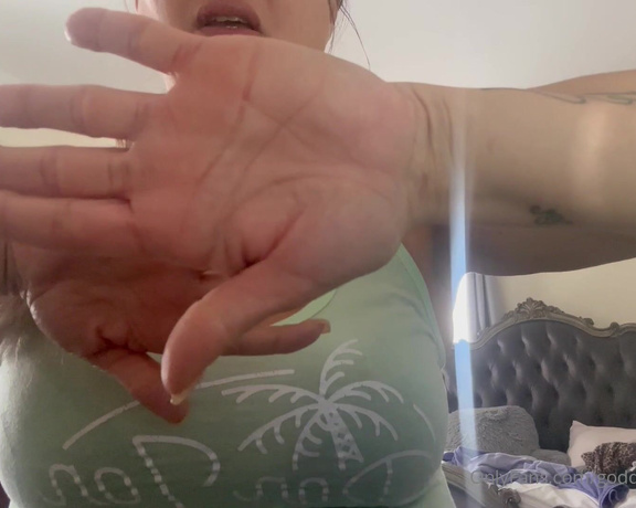 Goddess monica aka Goddessmonica00w OnlyFans - Handfetish spit joi