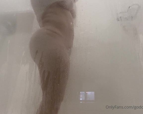 Goddess monica aka Goddessmonica00w OnlyFans - Shower scene