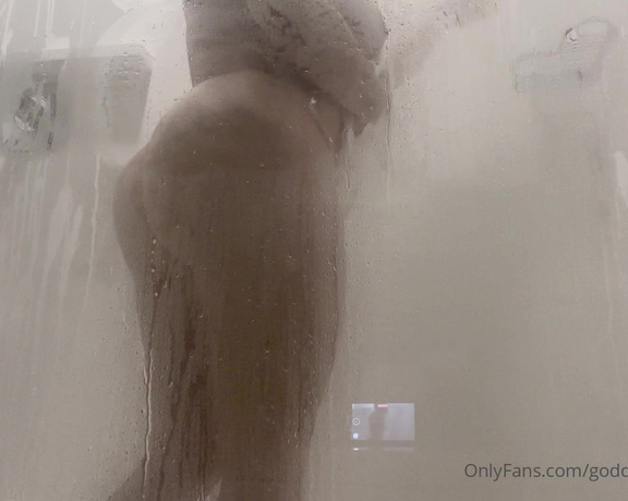 Goddess monica aka Goddessmonica00w OnlyFans - Shower scene