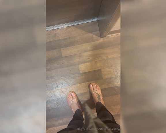 Goddess monica aka Goddessmonica00w OnlyFans - Flip flop walk around