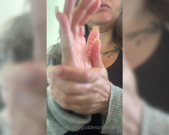 Goddess monica aka Goddessmonica00w OnlyFans - Hand fetish per your request