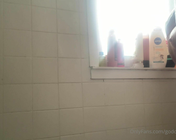 Goddess monica aka Goddessmonica00w OnlyFans - Morning shower scene cum see