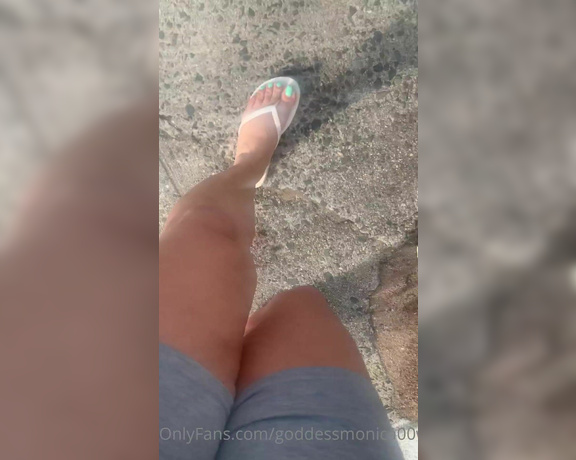 Goddess monica aka Goddessmonica00w OnlyFans - Old navy flip flop walk around 1