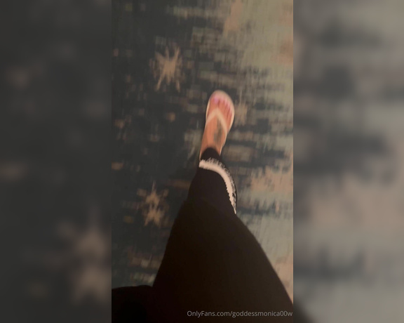 Goddess monica aka Goddessmonica00w OnlyFans - Flip flop walk about