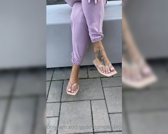 Goddess monica aka Goddessmonica00w OnlyFans - Flip flops in the garden