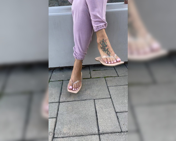 Goddess monica aka Goddessmonica00w OnlyFans - Flip flops in the garden