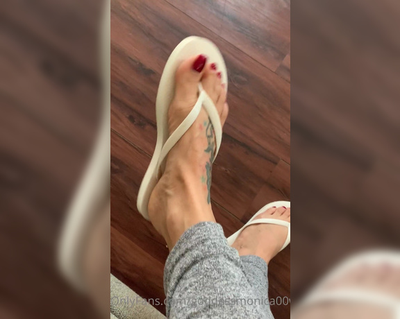 Goddess monica aka Goddessmonica00w OnlyFans - Sweaty white flip flop print and tease