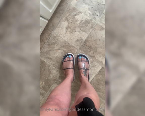 Goddess monica aka Goddessmonica00w OnlyFans - New pedi in mk slides