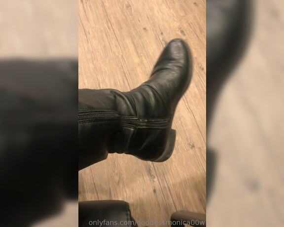 Goddess monica aka Goddessmonica00w OnlyFans - Lick my riding boots