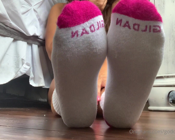 Goddess monica aka Goddessmonica00w OnlyFans - White sock tickling