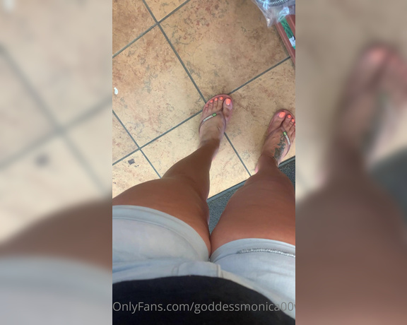 Goddess monica aka Goddessmonica00w OnlyFans - Flips and shorts per your request