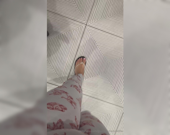 Goddess monica aka Goddessmonica00w OnlyFans - Flip flop walk around