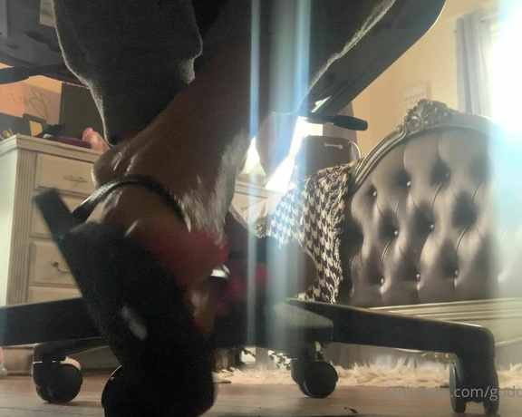 Goddess monica aka Goddessmonica00w OnlyFans - I think my neighbor is peeking under my desk